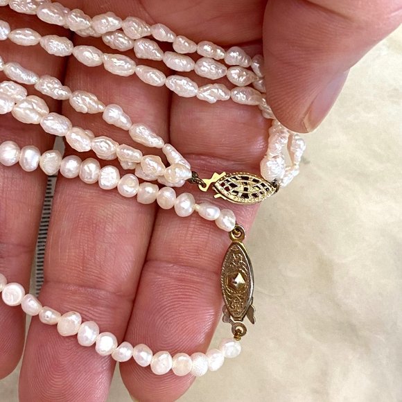 Genuine Freshwater Seed Pearl, Rice Pearl Triple Strand Necklace &  Bracelet Set - Picture 6 of 8